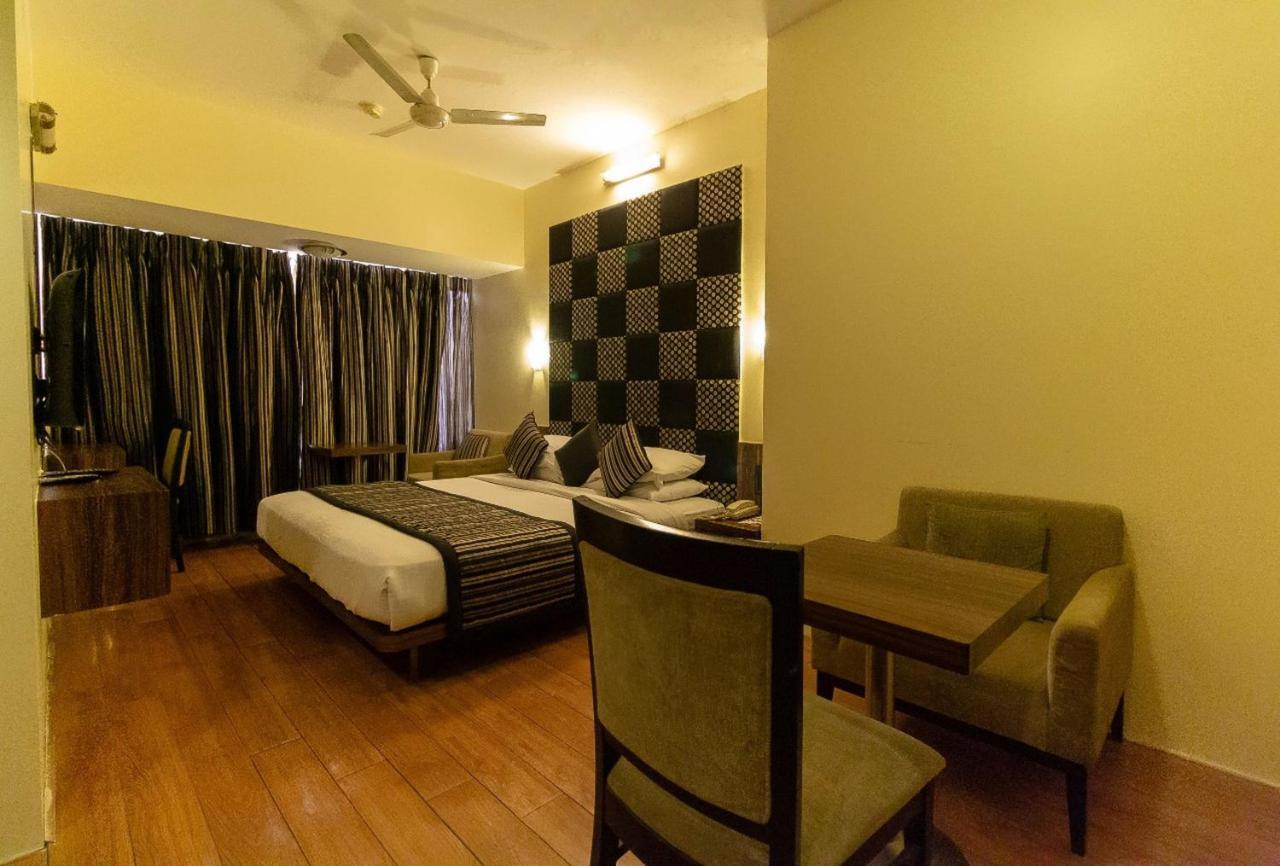 Hotel Silver Inn Bombay Exterior foto